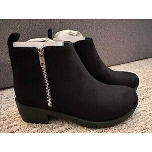 PrettyLittleThing Black Chunky Microfibre Ankle Boots US Size 5/UK Size 3 NWT